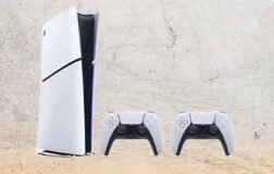 ps5 slim with two dualsense controllers